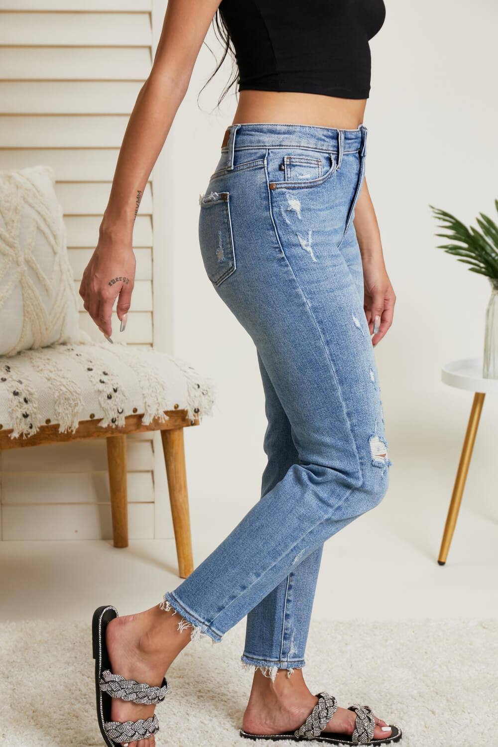 Judy Blue Tatiana Full Size Mineral Wash Relaxed Fit Jeans